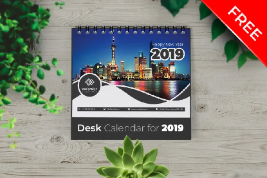 Desk Calendar 2019 (FREE) - 